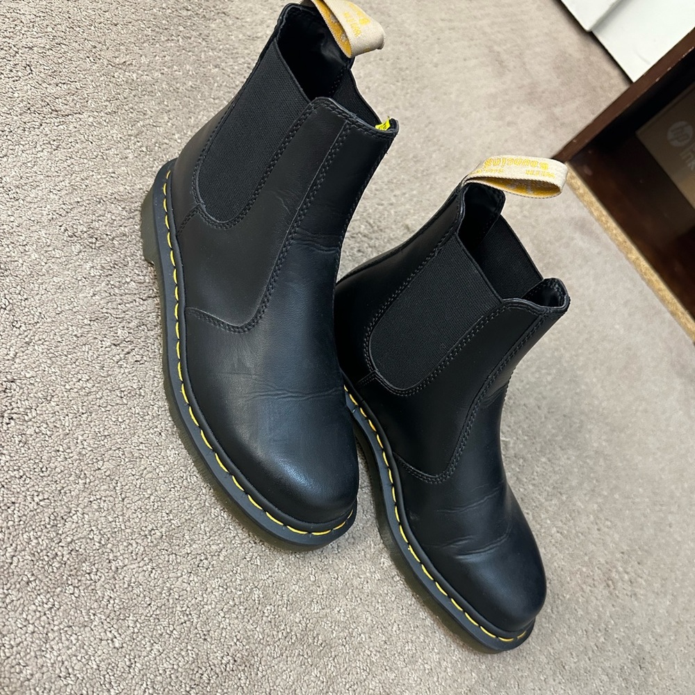 Dr. Martens vegan Chelsea boots